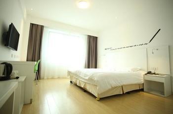 Motel 168 Shanghai Nanhui Huinan Subway Station Exterior foto